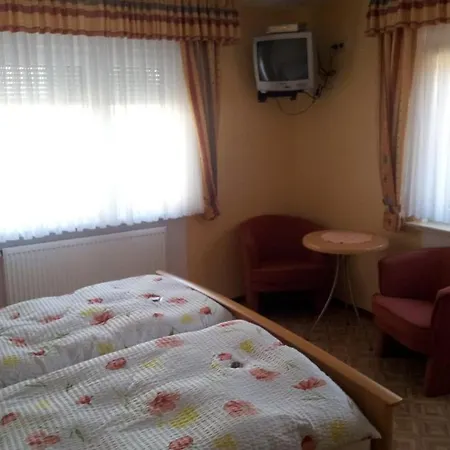 Landgasthof Zum Heiligenberg 3*