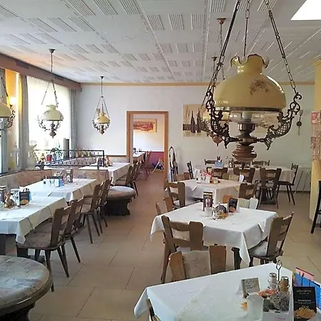 Landgasthof Zum Heiligenberg Hotel 3*