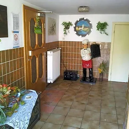 Landgasthof Zum Heiligenberg Hotel Sontra