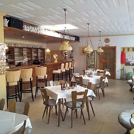 Landgasthof Zum Heiligenberg 3* Sontra